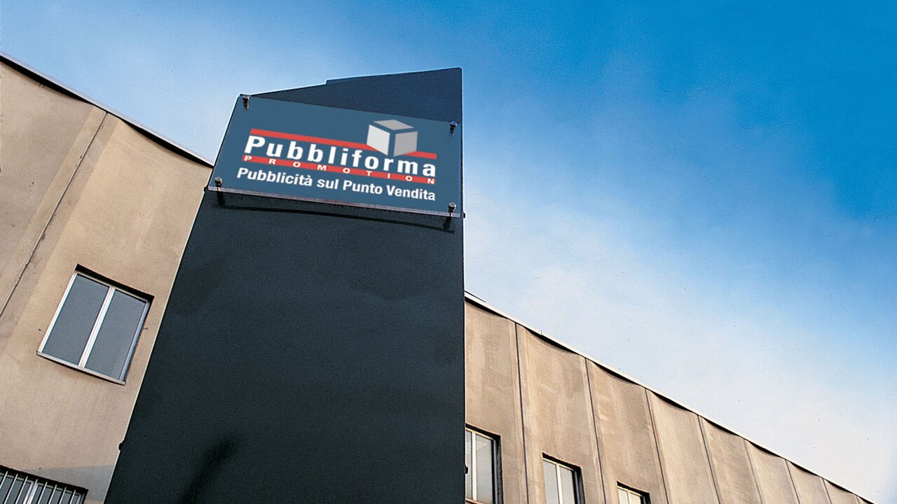 Azienda-2-insegna-esterna-Pubbliforma-Promotion.jpg